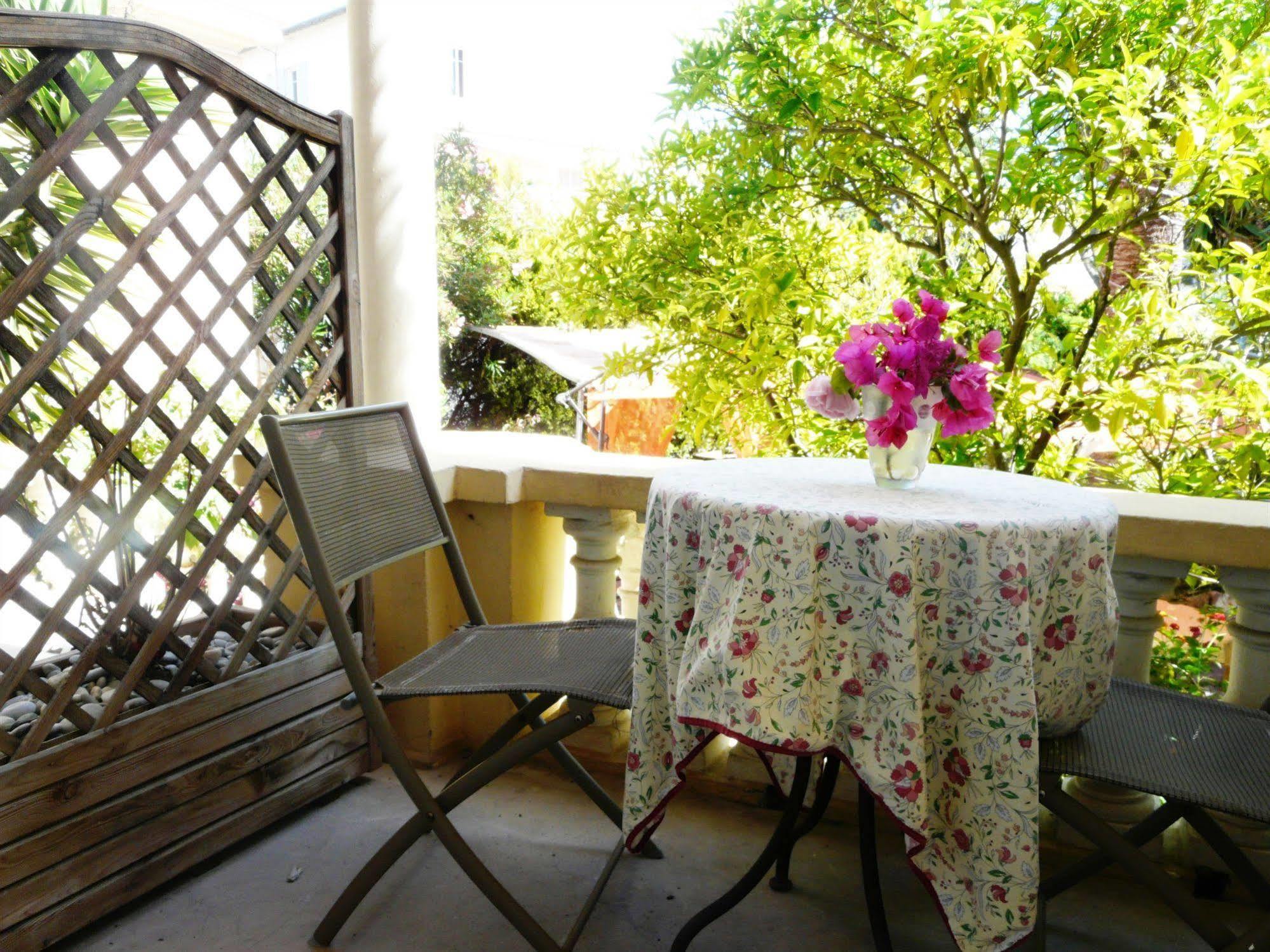 Hotel Alexandra - Boutique Hotel Juan-les-Pins Exteriör bild